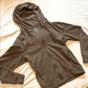 Uniqlo Brown Zip-Up Hoodie
